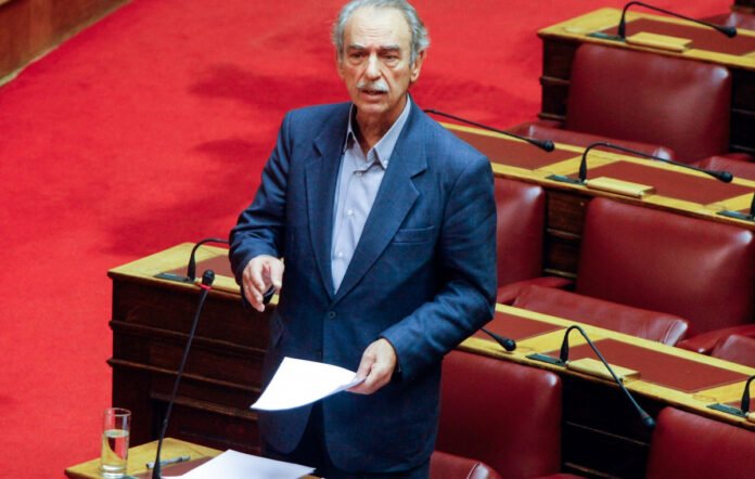Σπύρος-Χαλβατζής:-Την-Τρίτη-η-πολιτική-τελετή-αποχαιρετισμού-του-ιστορικού-στελέχους-του-ΚΚΕ