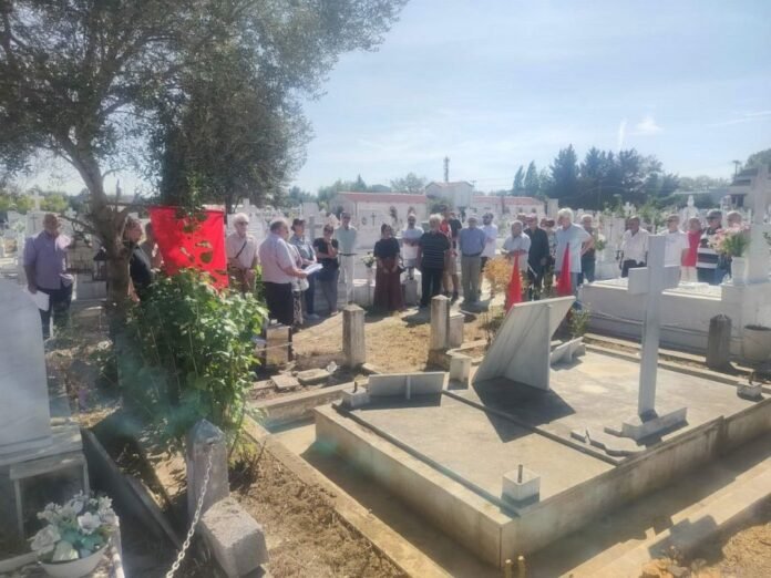 ΤΕ-Καρδίτσας-του-ΚΚΕ-&-Παράρτημα-Καρδίτσας-της-ΠΕΑΕΑ-–-ΔΣΕ:-Πολιτικό-μνημόσυνο-για-τους-13-αλύγιστους-εκτελεσμένους-αγωνιστές