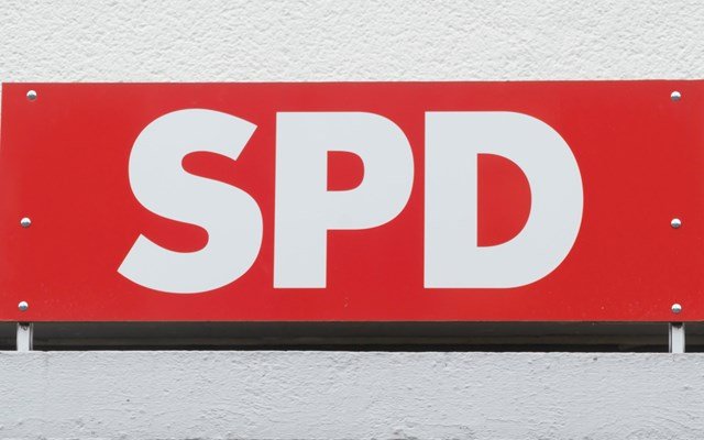 Μεκλεμβούργο:-Το-spd-προηγείται-της-afd-λίγο-πριν-τις-κάλπες