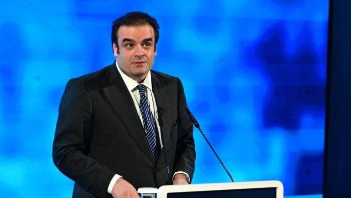 Πιερρακάκης-για-αναβάθμιση-από-scope-και-moody’s:-Η-Ελλάδα-αναβαθμίζεται-ενώ-οι-αγορές-δοκιμάζoνται