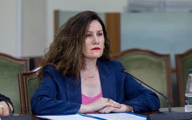 Αλβανία:-Ένταλμα-σύλληψης-της-επικεφαλής-της-υπηρεσίας-πληροφοριών