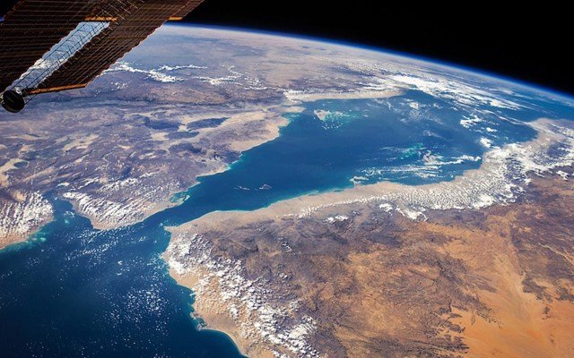 Έκκληση-Πούτιν-–-Πρίγκιπα-της-Σαουδ.-Αραβίας:-Ανάγκη-για-ασφαλή-διέλευση-από-τα-Στενά-Μπαμπ-ελ-Μαντέμπ-και-Ορμούζ