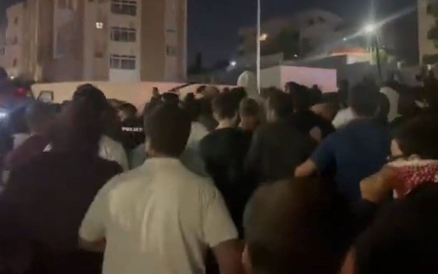Ιορδανία:-Σε-9-αυξήθηκε-ο-απολογισμός-των-νεκρών-από-την-επίθεση-σε-εκκλησία