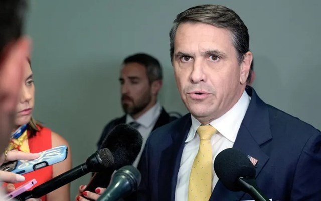 Μπλανς:-“Ο-Τραμπ-δεν-προσπαθεί-να-αναλάβει-τον-έλεγχο-των-πολιτειακών-εκλογών”