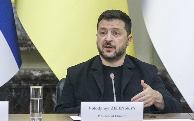 Ουκρανικό:-Ο-Ζελένσκι-ελπίζει-να-γίνει-η-τριμερής-τον-Νοέμβριο-–-Χωρίς-Ευρωπαίους-λέει-το-Κρεμλίνο